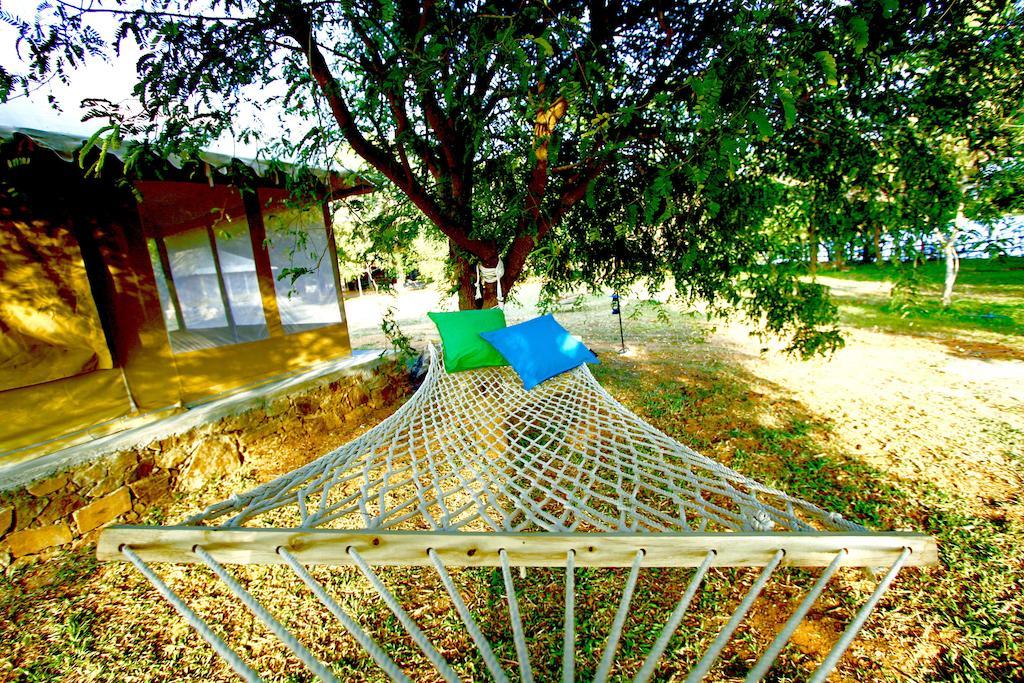 The Yala Adventure Hotel Tissamaharama Eksteriør billede