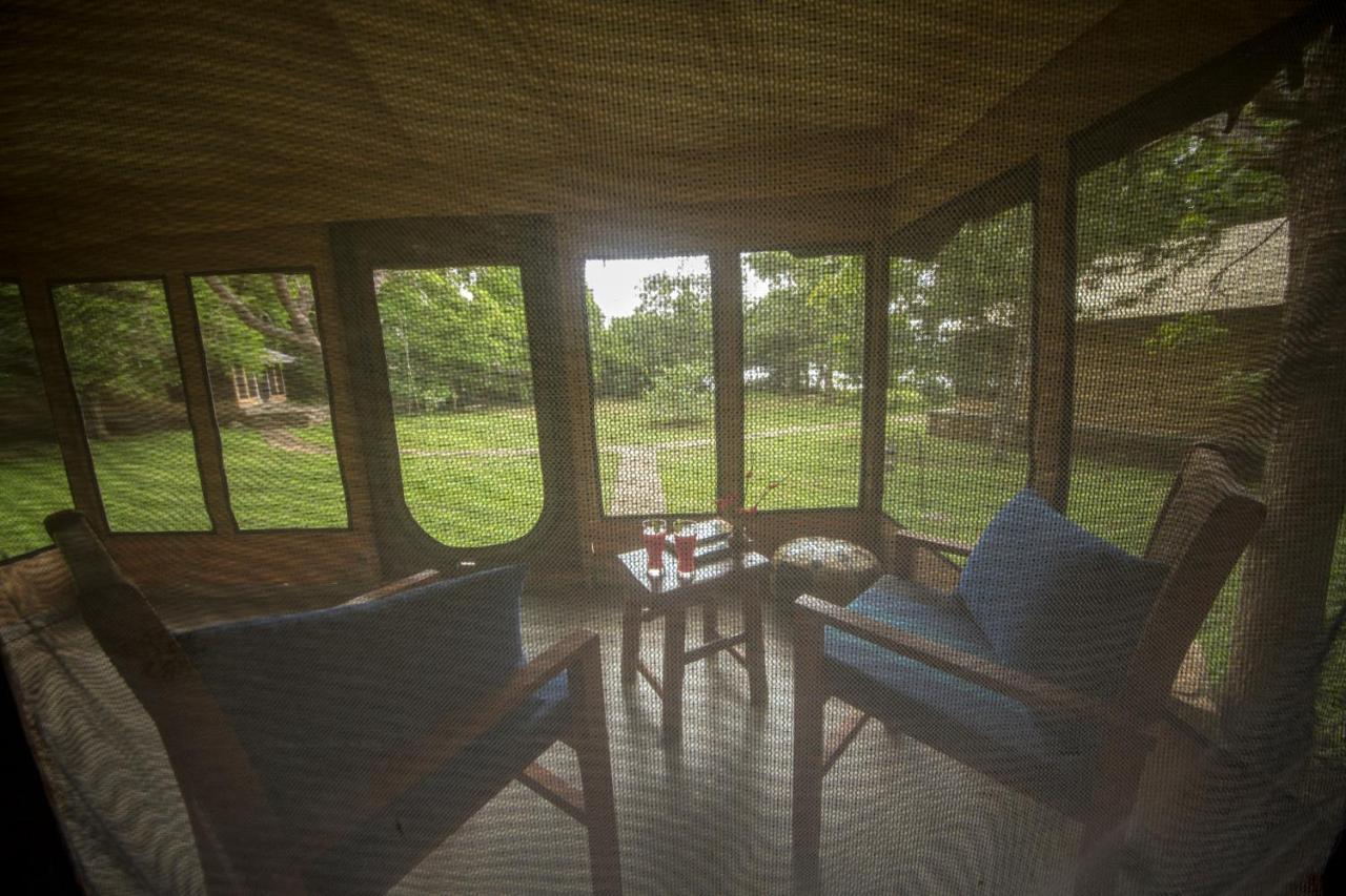 The Yala Adventure Hotel Tissamaharama Eksteriør billede